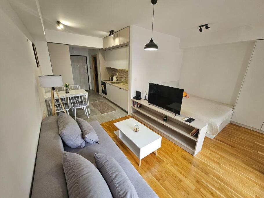Milo Apartment Скопье Экстерьер фото