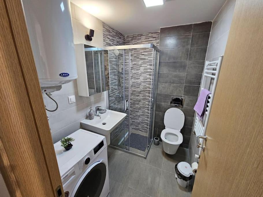 Milo Apartment Скопье Экстерьер фото