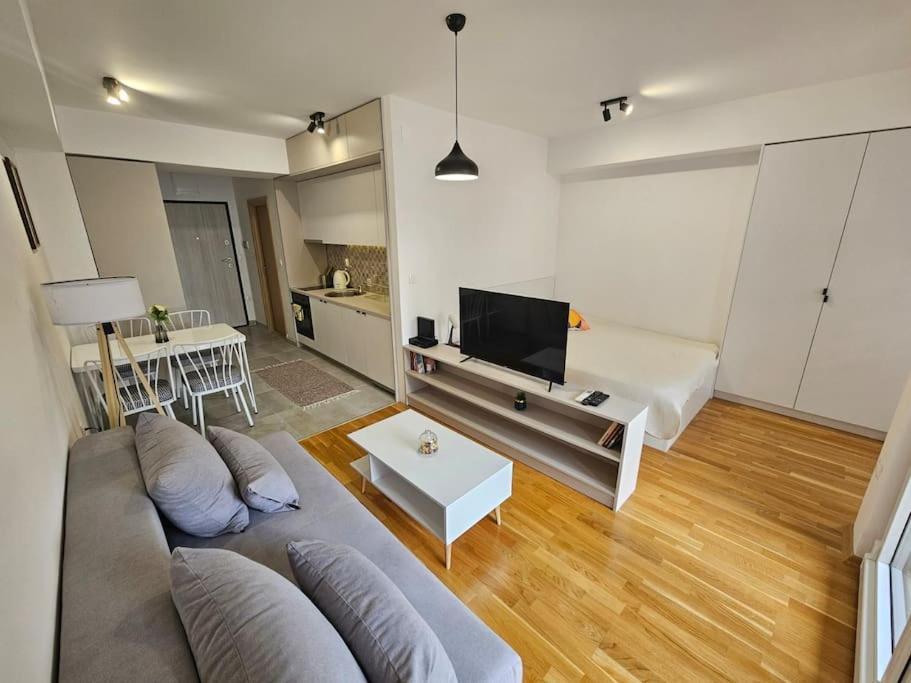 Milo Apartment Скопье Экстерьер фото
